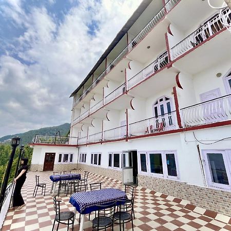 Sparkle Star Resort Khajjiar Dış mekan fotoğraf