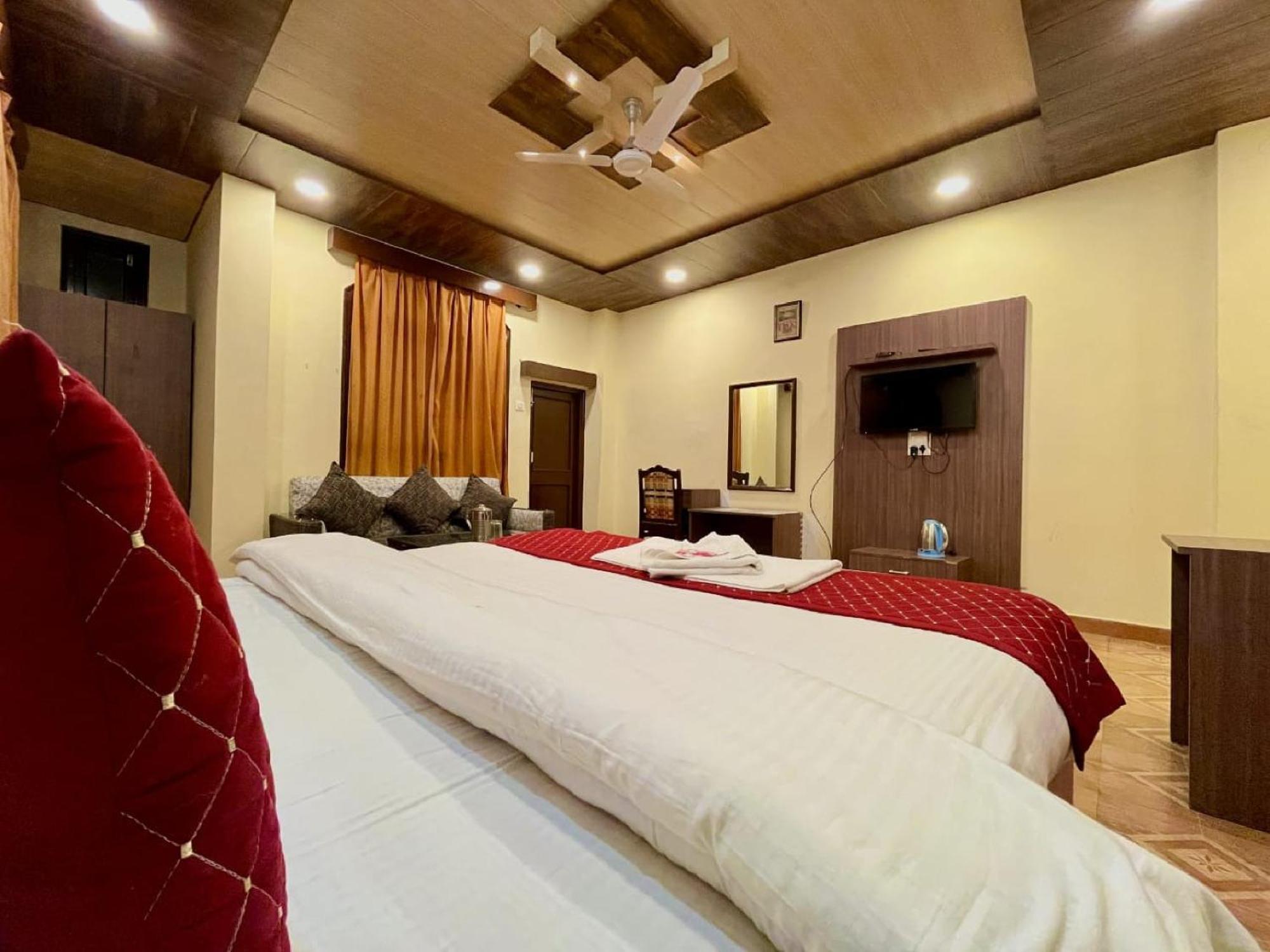 Sparkle Star Resort Khajjiar Dış mekan fotoğraf