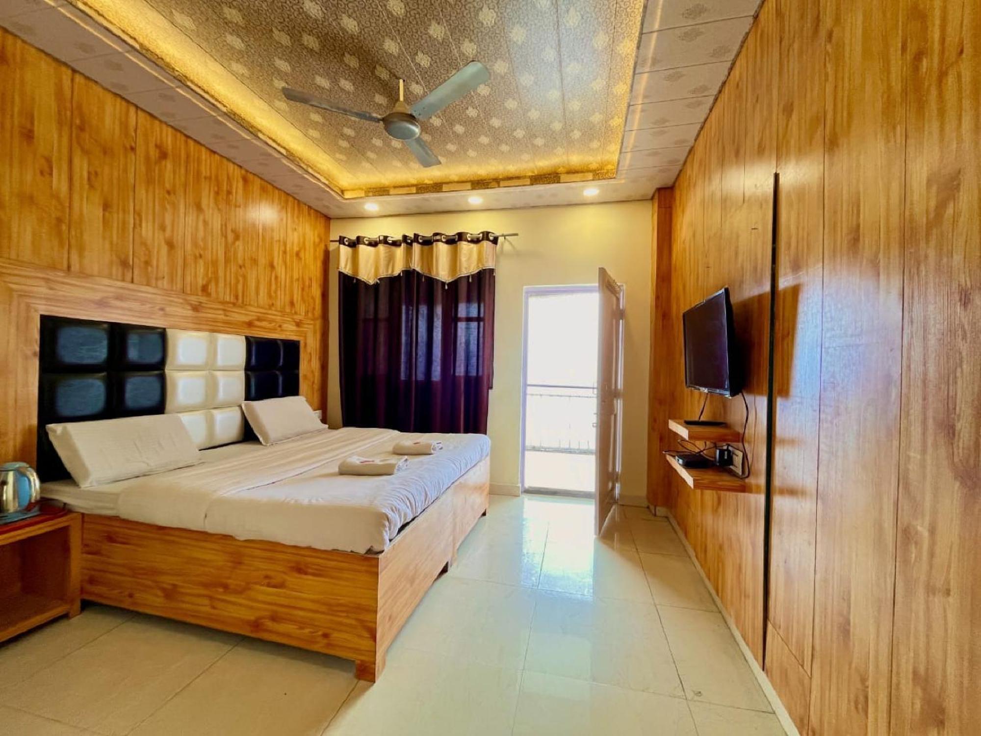 Sparkle Star Resort Khajjiar Dış mekan fotoğraf