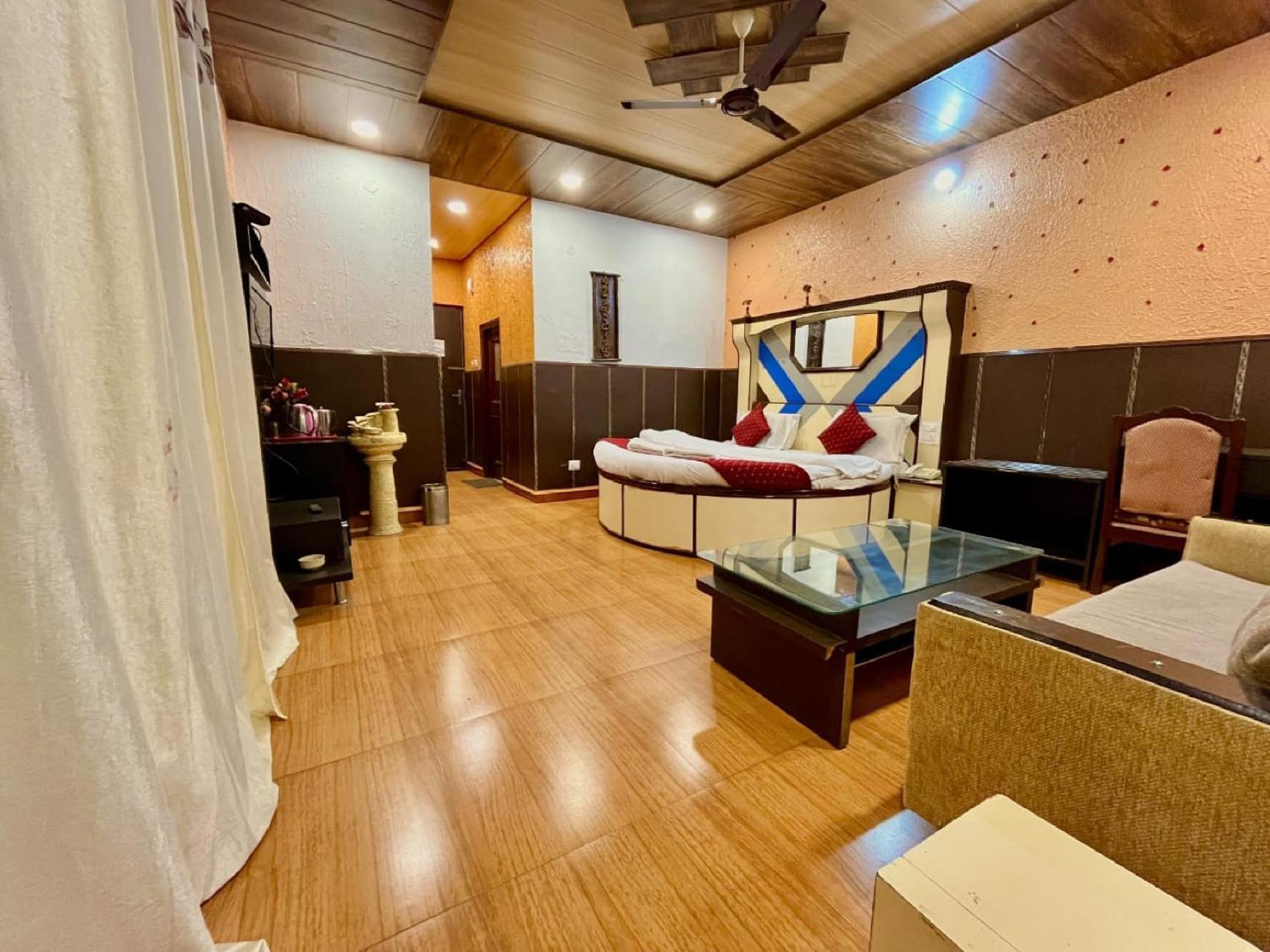 Sparkle Star Resort Khajjiar Dış mekan fotoğraf